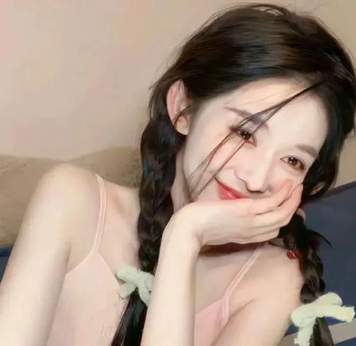 不装了，脚踹渣男后我成了全球女战神